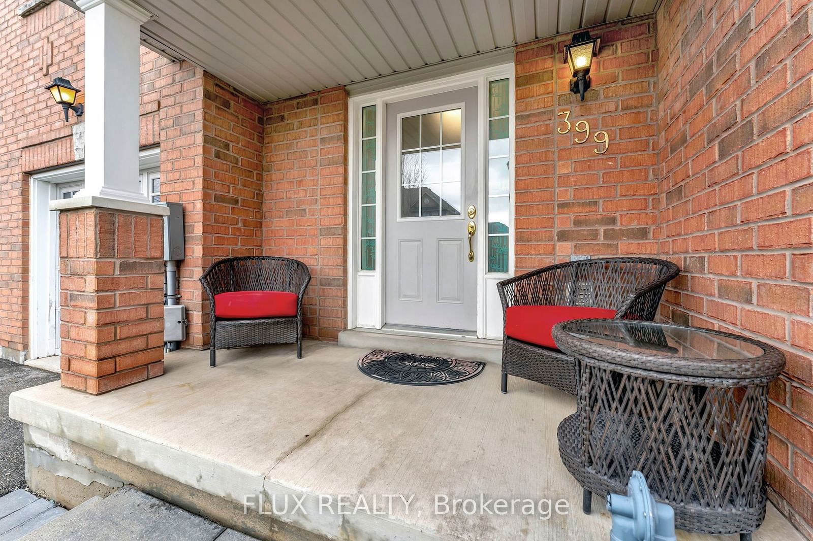 Townhouse for sale at 399 HOBBS Crescent, Milton, 1027 - CL Clarke, L9T 0J2 - MLS: W11945447