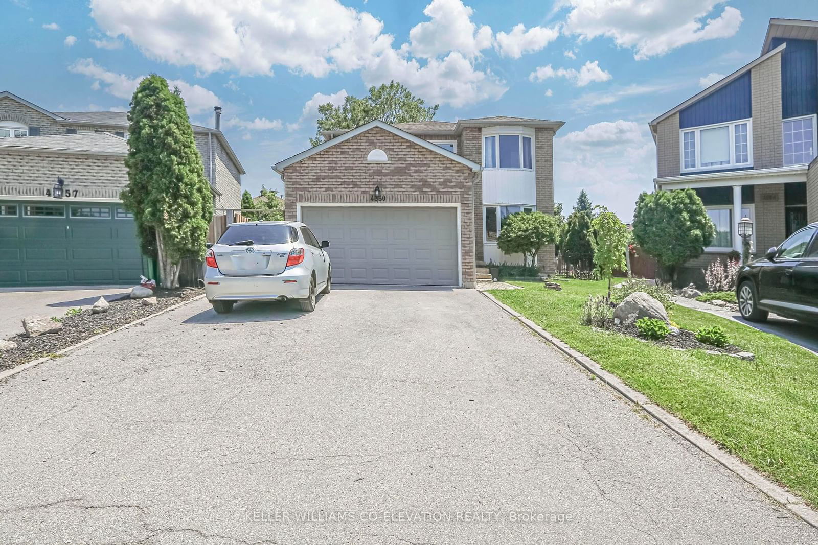 Detached House for lease at 1-4860 rosewater Court, Mississauga, East Credit, L5V 1K5 - MLS: W11945691