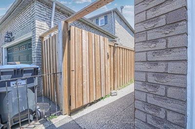 Unit 1 — 4860 rosewater Crt, Mississauga - East Credit image-0-2