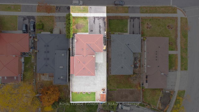 39 Stanwood Crescent