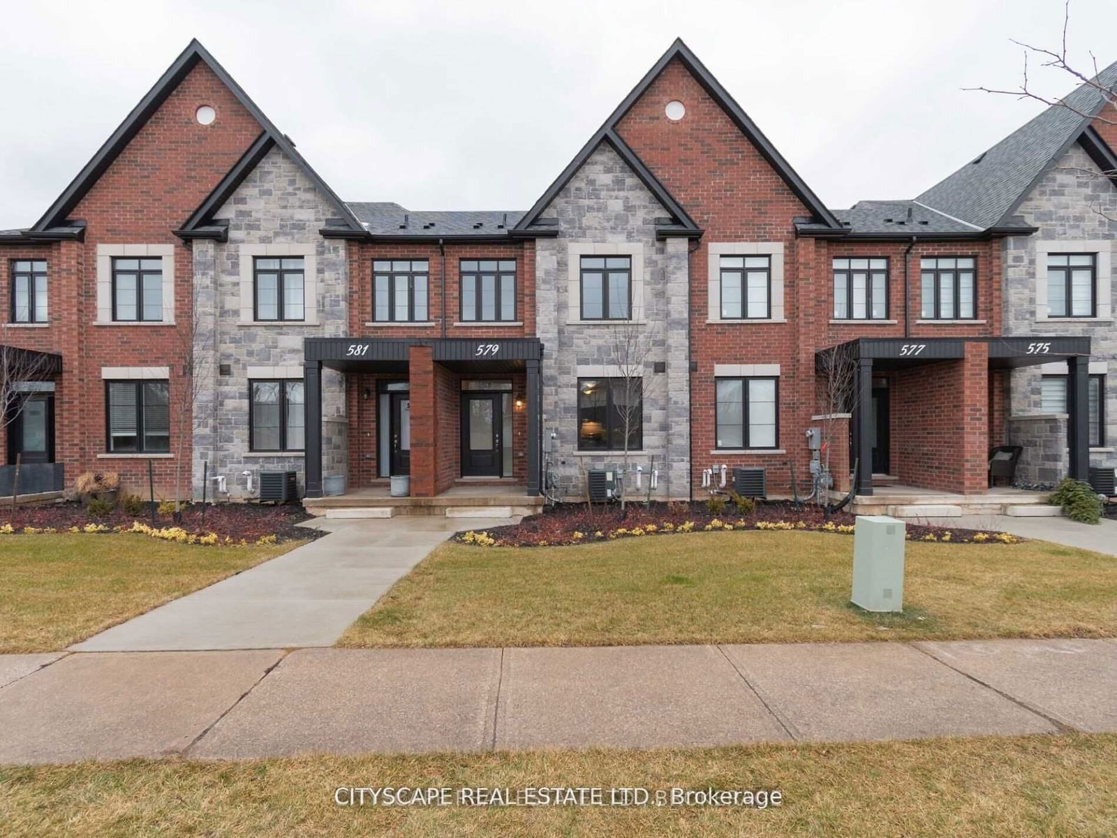 Townhouse for lease at 579 Wedgewood Drive, Burlington, Appleby, L7L 0J9 - MLS: W11945921