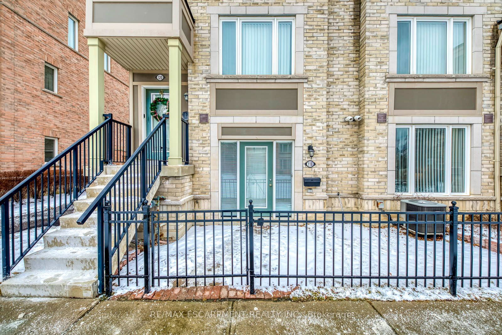 Townhouse for sale at 118-3050 Erin Centre Boulevard, Mississauga, Churchill Meadows, L5M 0P5 - MLS: W11946026