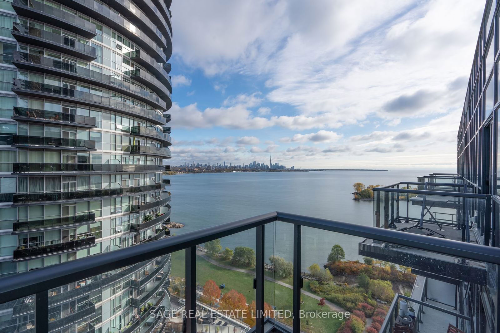 Condo leased at Ph11-39 Annie Craig Drive, Toronto, Mimico, M8V 0C5 - MLS: W11946080