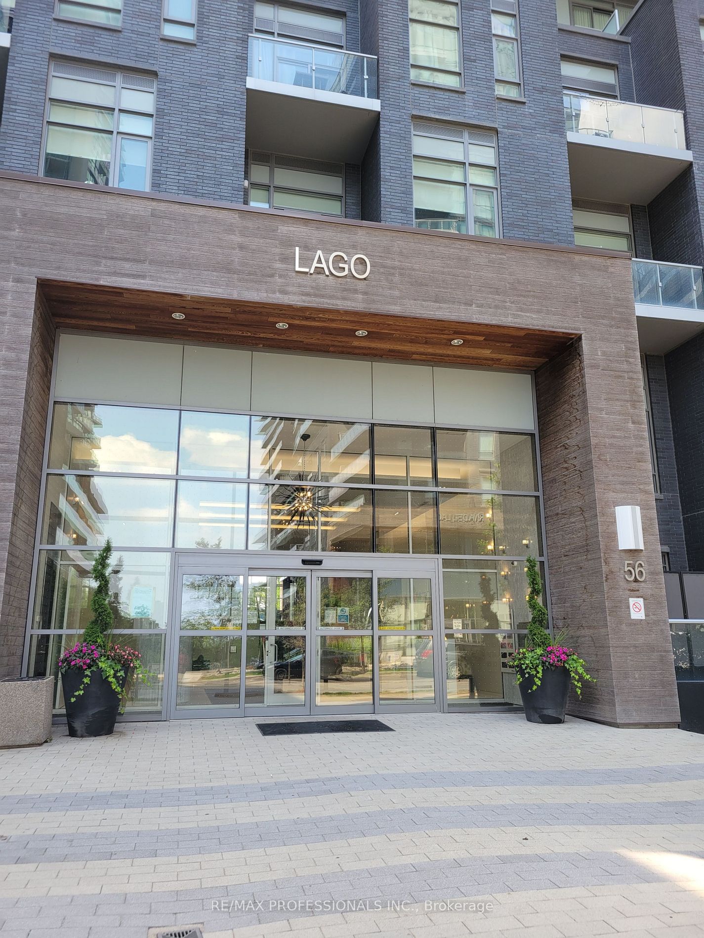 Condo for lease at 411-56 Annie Craig Drive, Toronto, Mimico, M8V 0C4 - MLS: W11946130