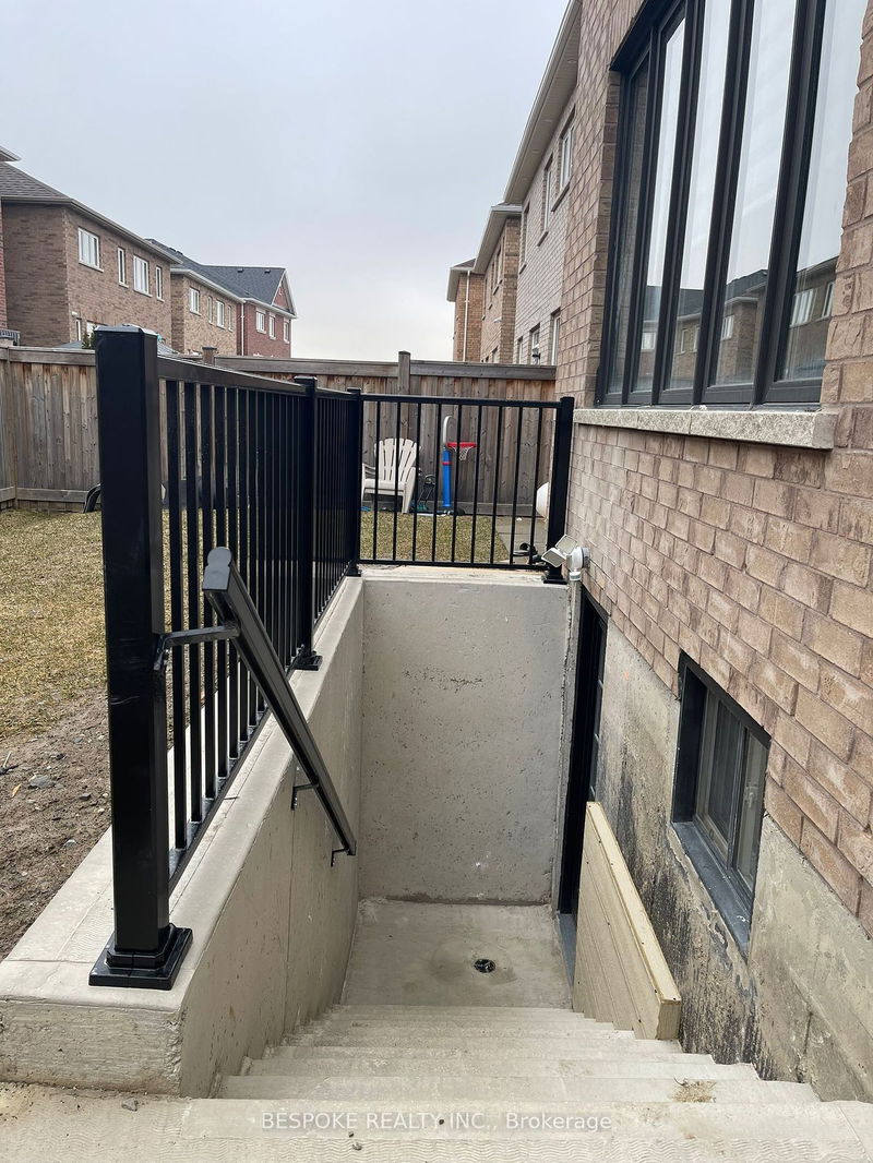 home for lease on 45 Monument Trail
