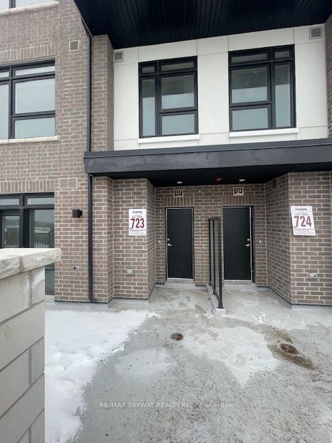 Townhouse for sale at 123-1589 Rose Way, Milton, 1026 - CB Cobban, L9T 7E7 - MLS: W11946306