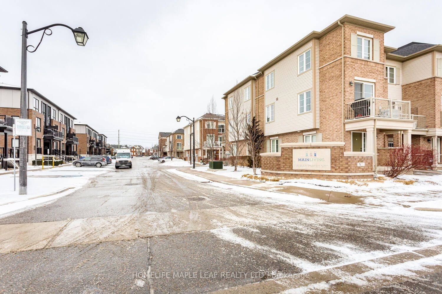 Townhouse for sale at 84-165 Hampshire Way, Milton, Dempsey, L9T 8M7 - MLS: W11946404