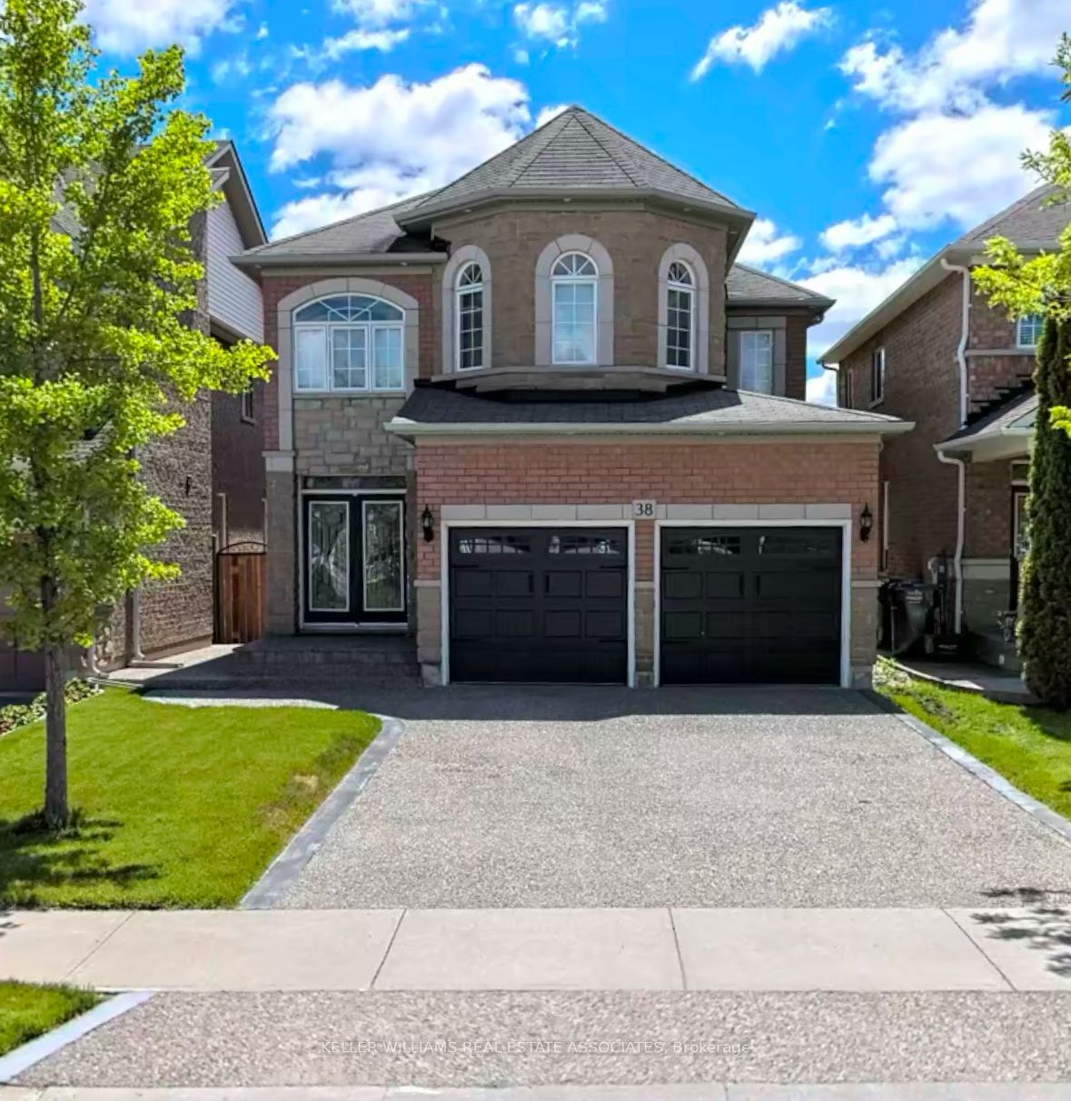 Detached House for lease at 38 Saffron Crescent, Brampton, Bramalea North Industrial, L6S 6H5 - MLS: W11946532