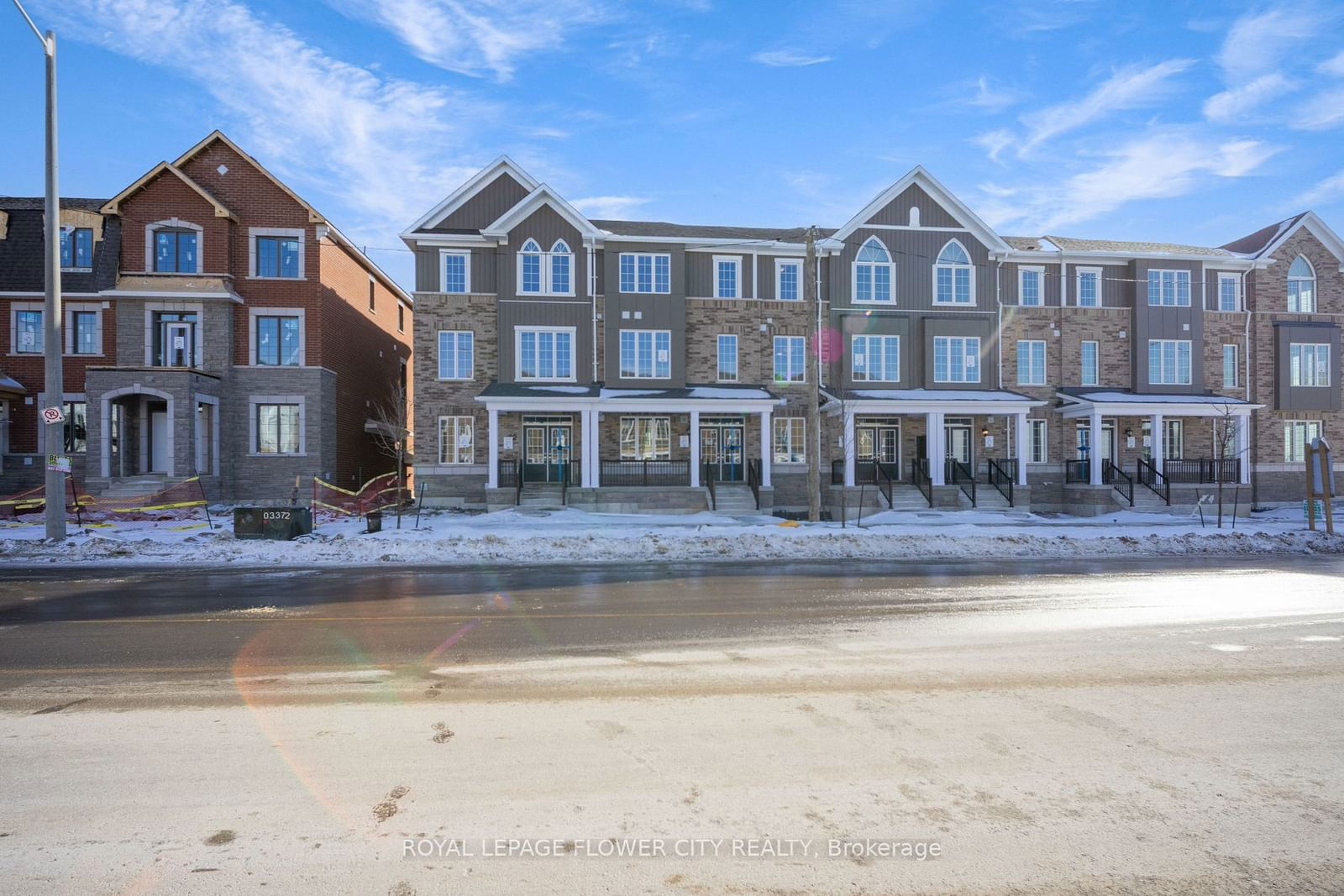 Townhouse for lease at 12 Bellasera Way, Caledon, Rural Caledon, L7C 4P1 - MLS: W11946888