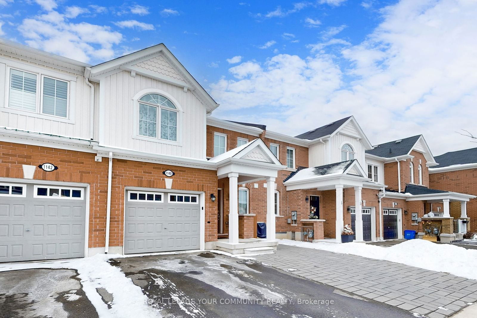 Townhouse for sale at 1140 Duignan Crescent, Milton, Ford, L4E 1C3 - MLS: W11947001