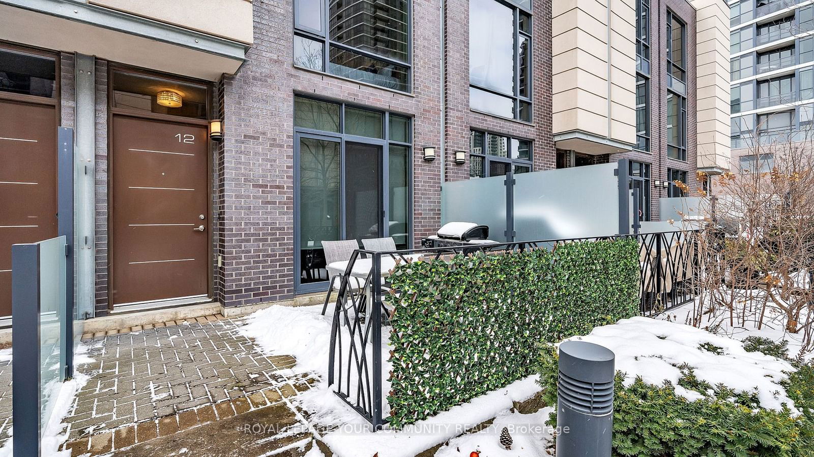 Townhouse for sale at TH12-15 Valhalla Inn Road, Toronto, Islington-City Centre West, M9B 0B3 - MLS: W11947037