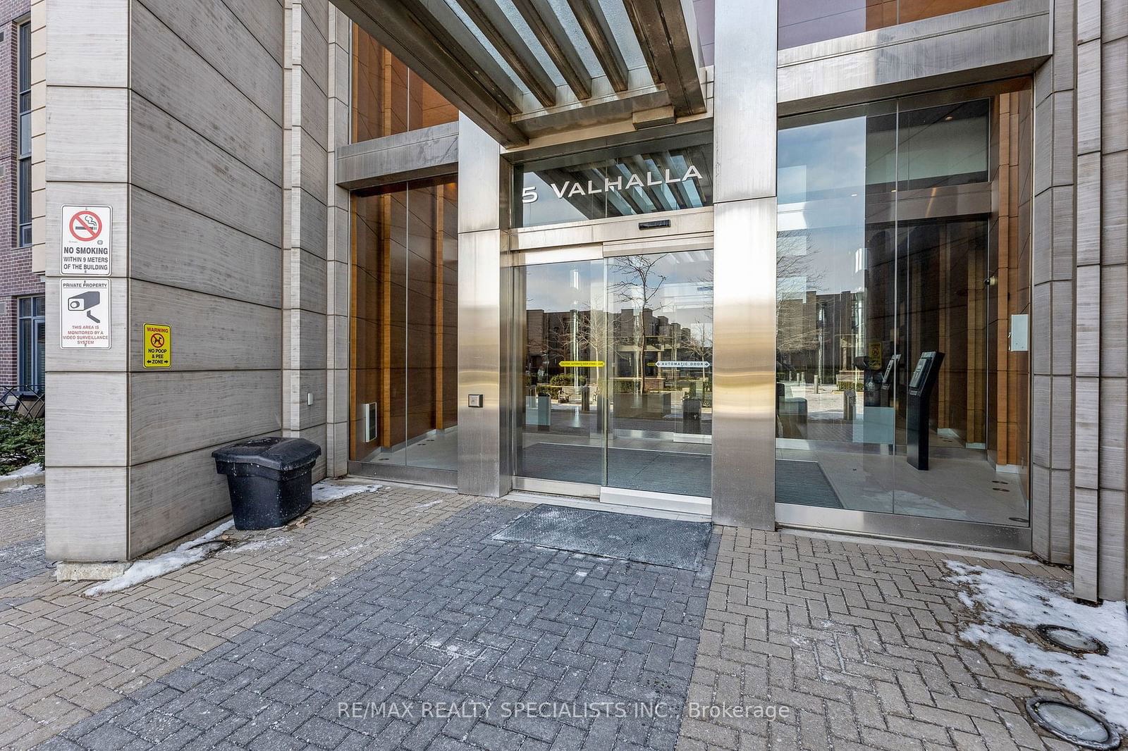 Condo for sale at 3004-5 Valhalla Inn Road, Toronto, Islington-City Centre West, M9B 0B1 - MLS: W11947187