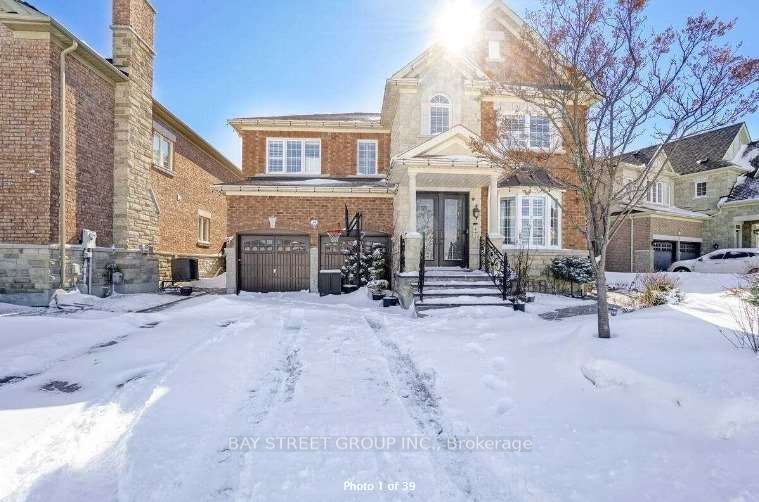 Detached House for lease at Bsmt-35 Garryoaks Drive, Brampton, Bram East, L6P 3E3 - MLS: W11947205