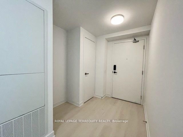 4507 - 3900 Confederation Pkwy, Mississauga, L5B 0M3 | Image 3