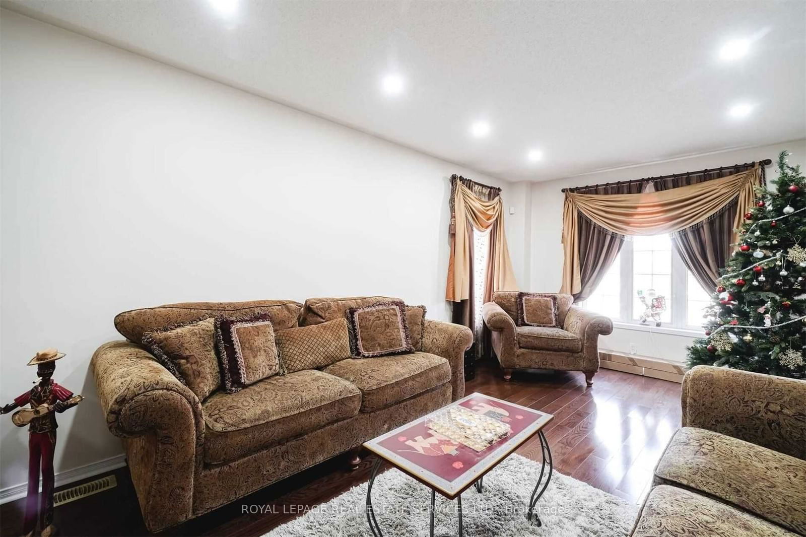 Semi-Detached House for lease at 3630 Freeman Terrace, Mississauga, Churchill Meadows, L5M 7A3 - MLS: W11947309