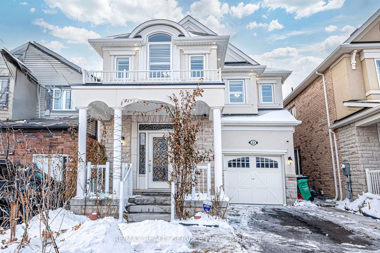 Detached House for sale at 22 Jemima Road, Brampton, Northwest Brampton, L7A 4T6 - MLS: W11947484