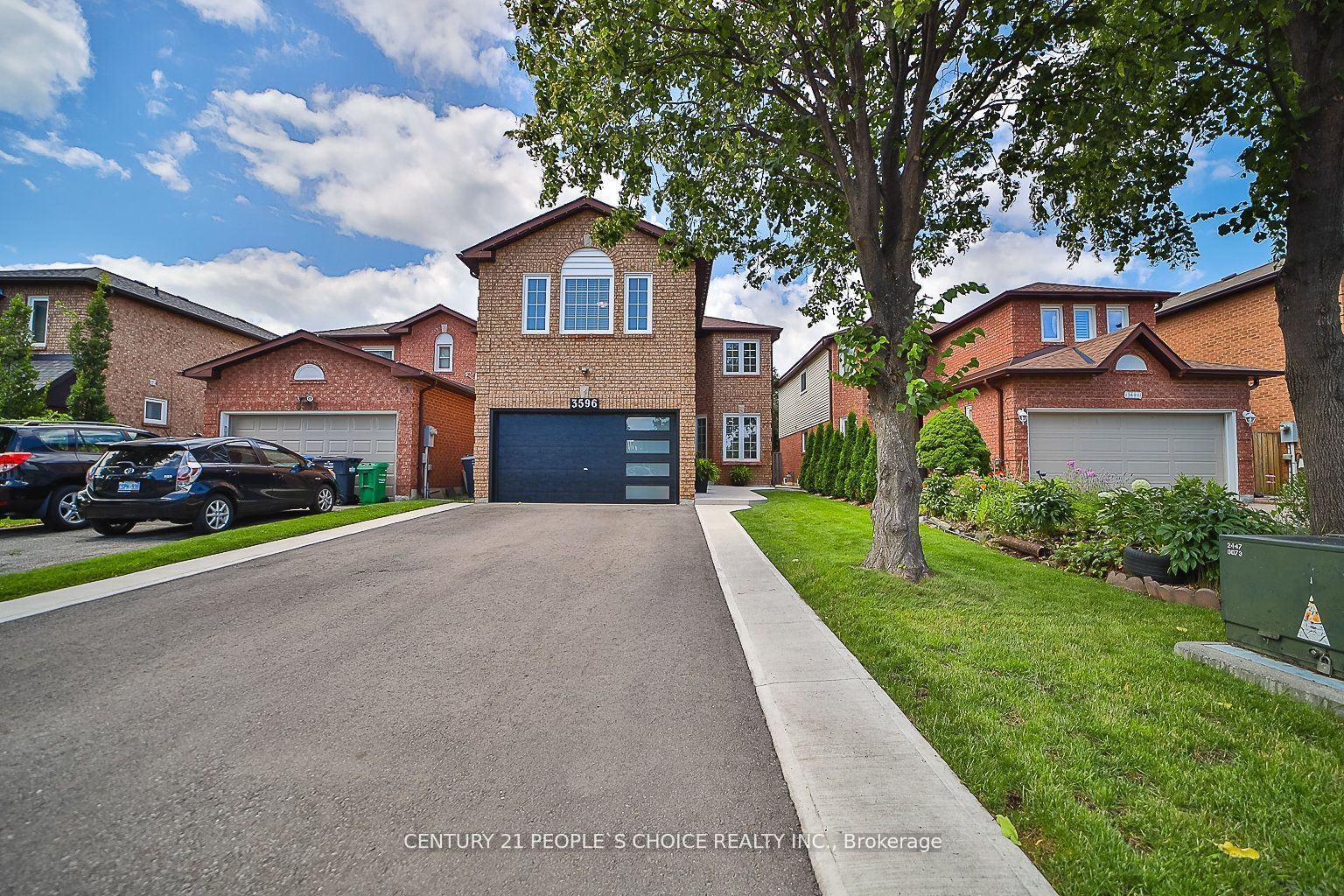 Detached House for sale at 3596 Nutcracker Drive, Mississauga, Lisgar, L5N 6G1 - MLS: W11947494