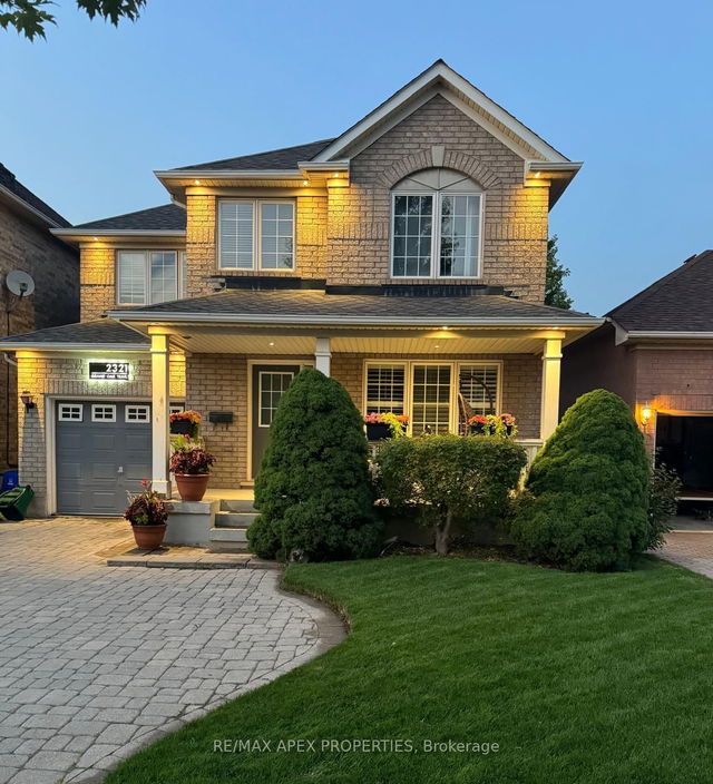 2321 Grand Oak Trail