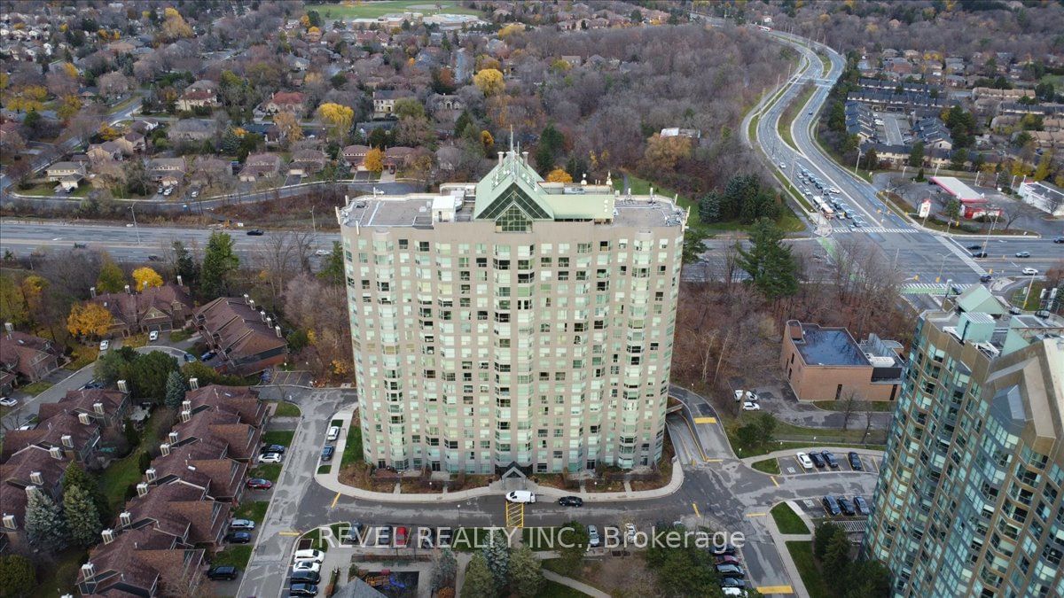 Condo for sale at 303-2155 Burnhamthorpe Road, Mississauga, Erin Mills, L5L 5P4 - MLS: W11947904