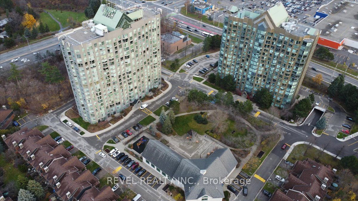 Condo for sale at 303-2155 Burnhamthorpe Road, Mississauga, Erin Mills, L5L 5P4 - MLS: W11947904