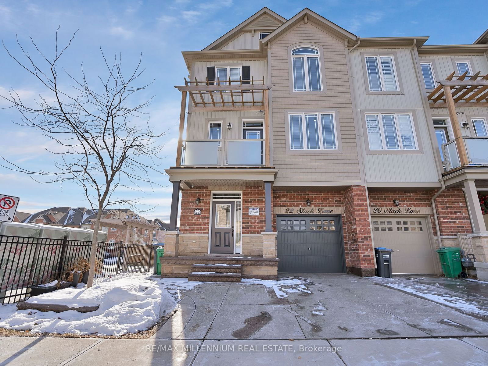 Townhouse for sale at 22 Slack Lane, Caledon, Rural Caledon, L7C 4H2 - MLS: W11948280