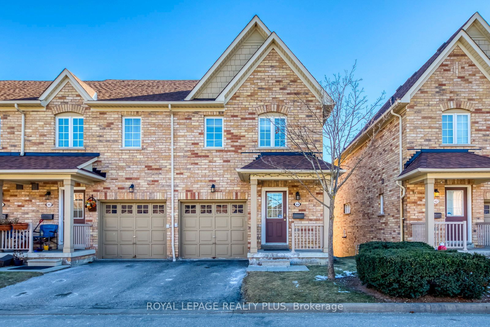 Townhouse sold at 44-3950 Erin Centre Boulevard, Mississauga, Churchill Meadows, L5M 0A5 - MLS: W11948722