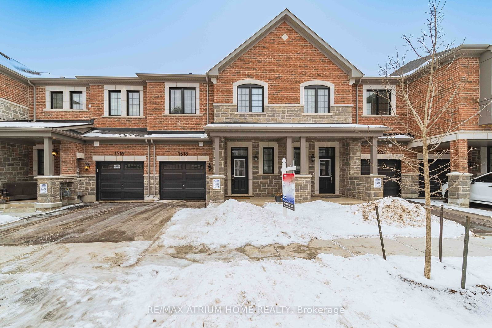 Townhouse for sale at 1518 Moira Crescent, Milton, Bowes, L9E 2A9 - MLS: W11948766