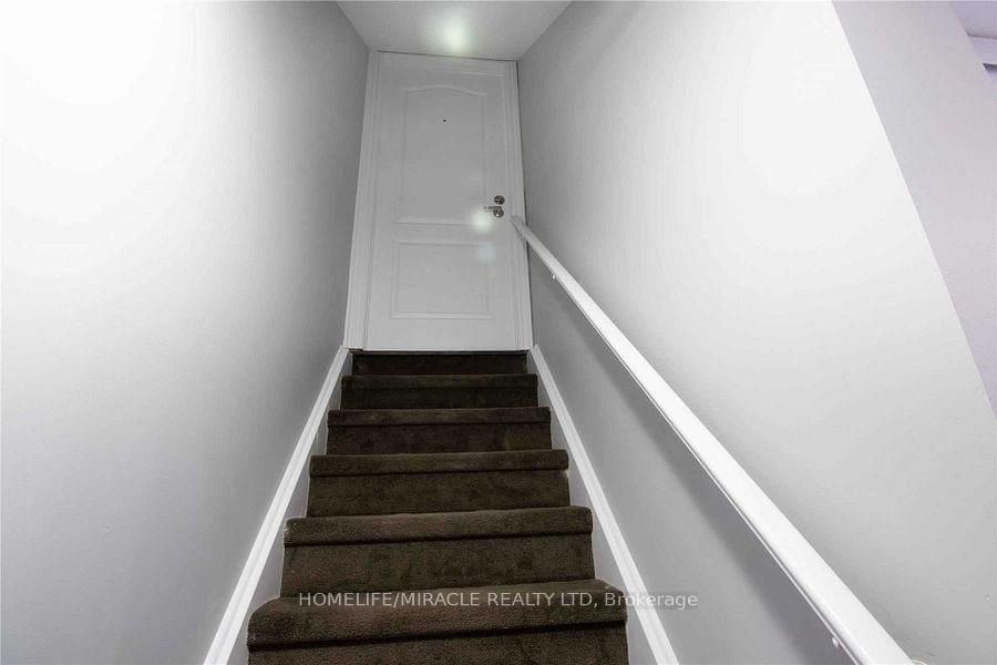 Semi-Detached House for lease at Bsmt-11 Valerian Street, Brampton, Bram East, L6P 3N9 - MLS: W11948852