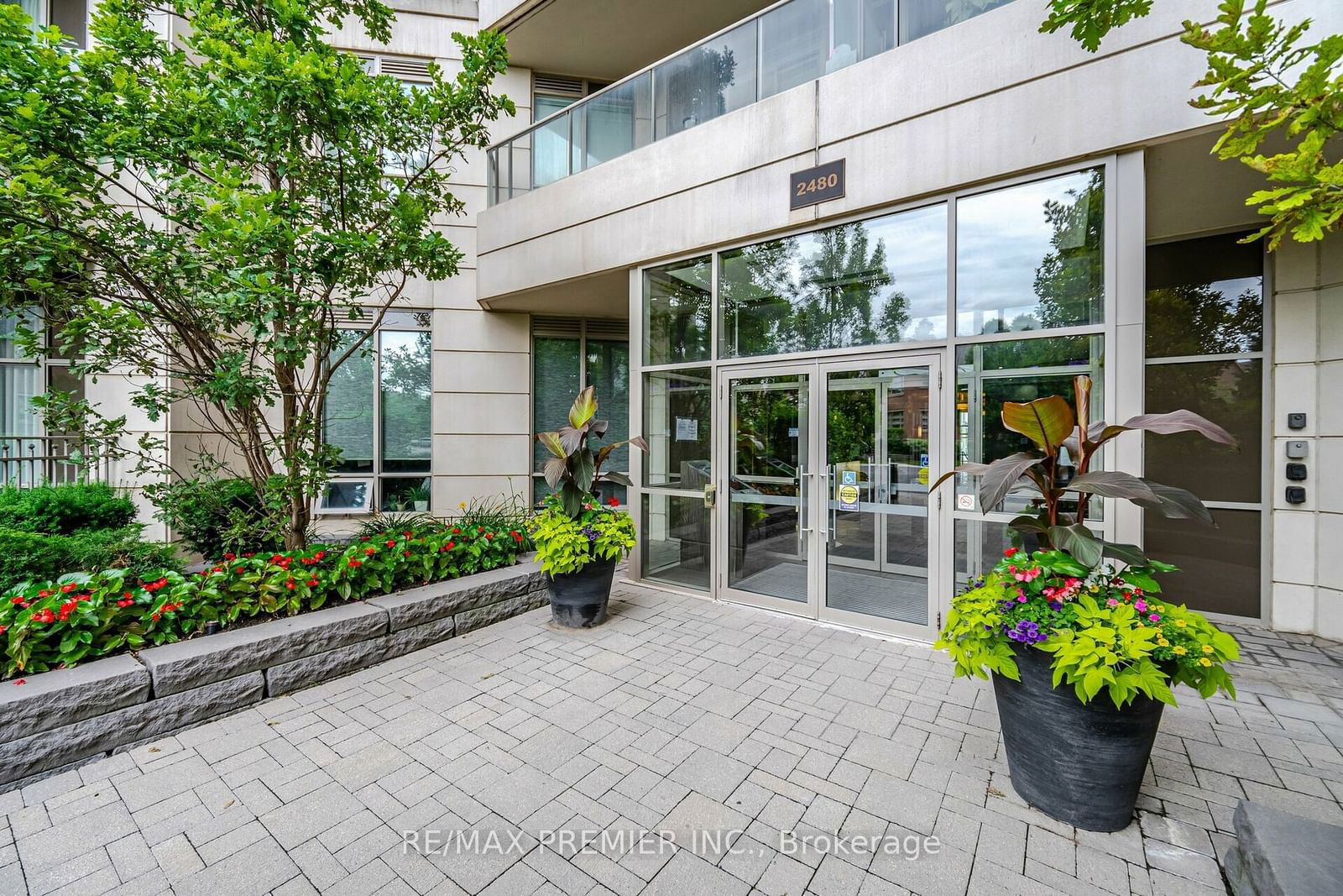 Condo for sale at 710-2480 Prince Michael Drive, Oakville, Iroquois Ridge North, L6H 0H1 - MLS: W11949044