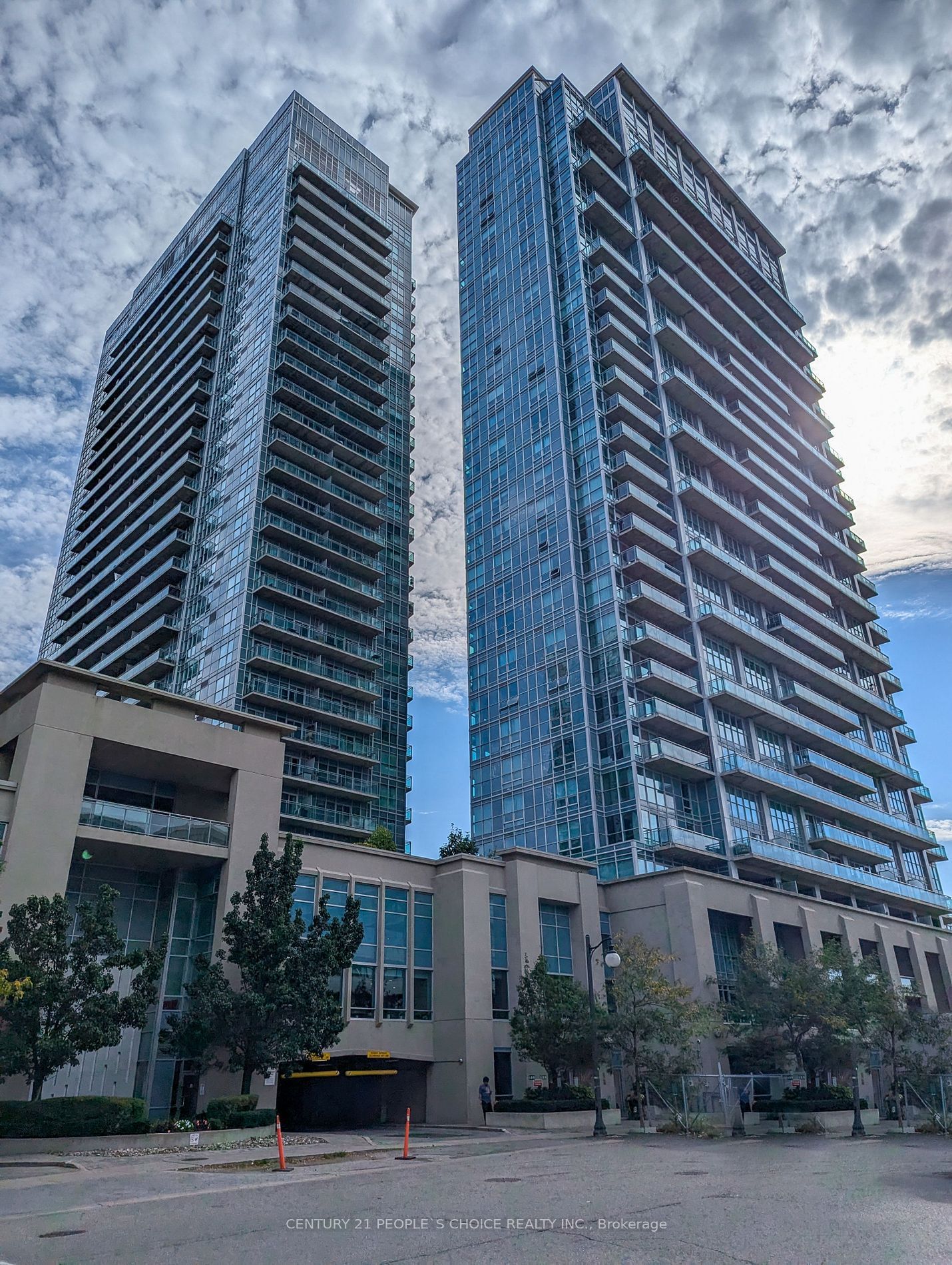 Condo for sale at 2305-155 Legion Road, Toronto, Mimico, M8Y 0A7 - MLS: W11949169