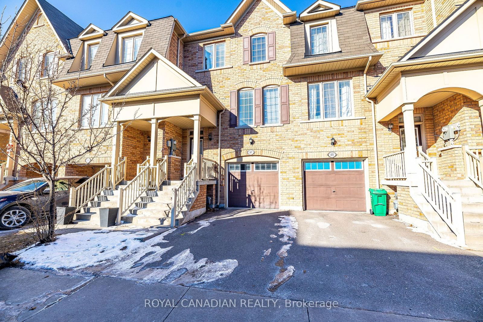 Townhouse for sale at 107 Sea Drifter Crescent, Brampton, Bram East, L6P 4B1 - MLS: W11949254