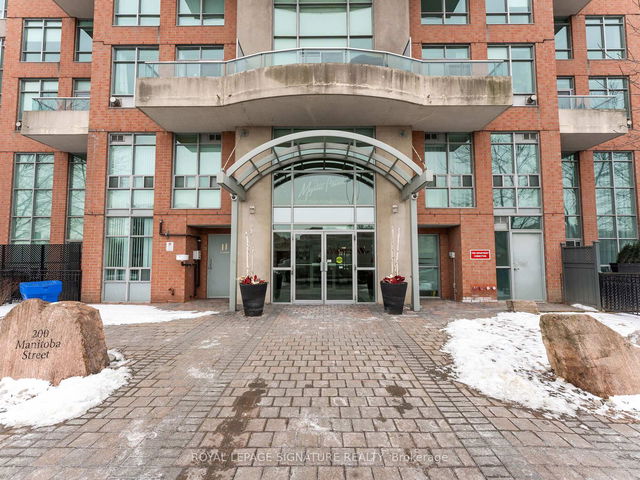 620 - 200 Manitoba Street