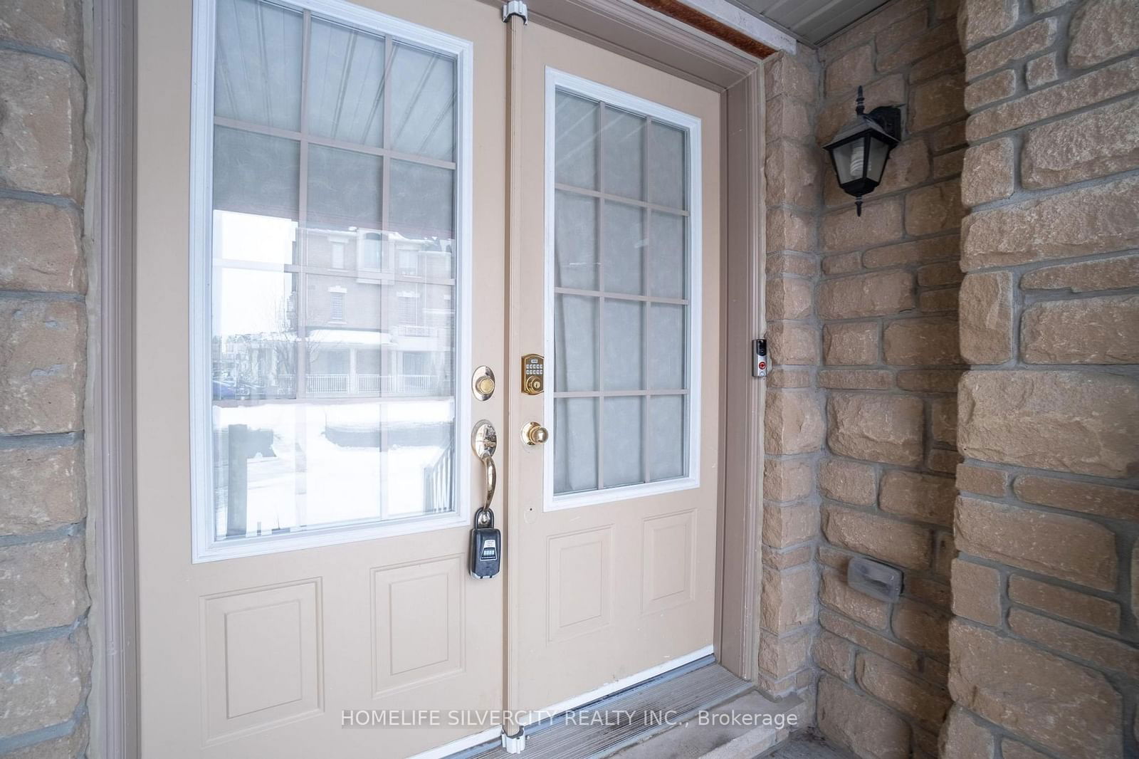 Townhouse for sale at 78 New Pines Trail, Brampton, Heart Lake East, L6Z 0B4 - MLS: W11949408