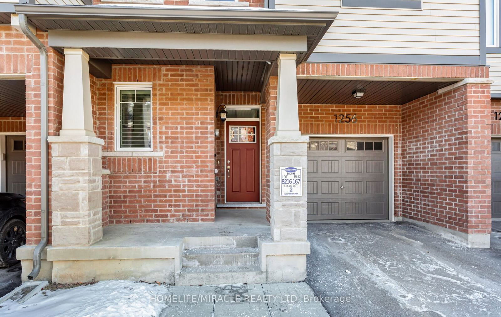 Townhouse for sale at 1256 Redbud Gardens, Milton, 1026 - CB Cobban, L9E 1S2 - MLS: W11949530