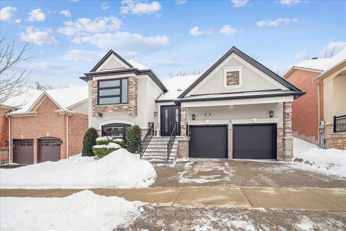 Detached House for sale at 16 Arborglen Drive, Halton Hills, Georgetown, L7G 6L2 - MLS: W11949556