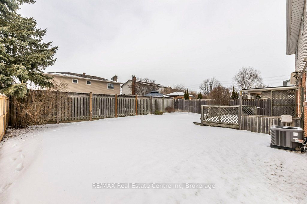 Detached House for sale at 917 Maple Avenue, Milton, 1031 - DP Dorset Park, L9T 3X6 - MLS: W11949692