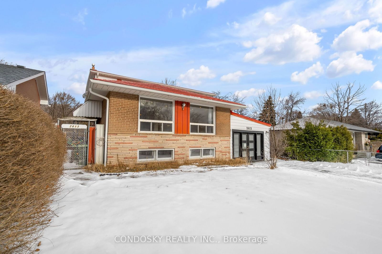 Detached House sold at 2613 Chalkwell Close, Mississauga, Clarkson, L5J 2C2 - MLS: W11949720