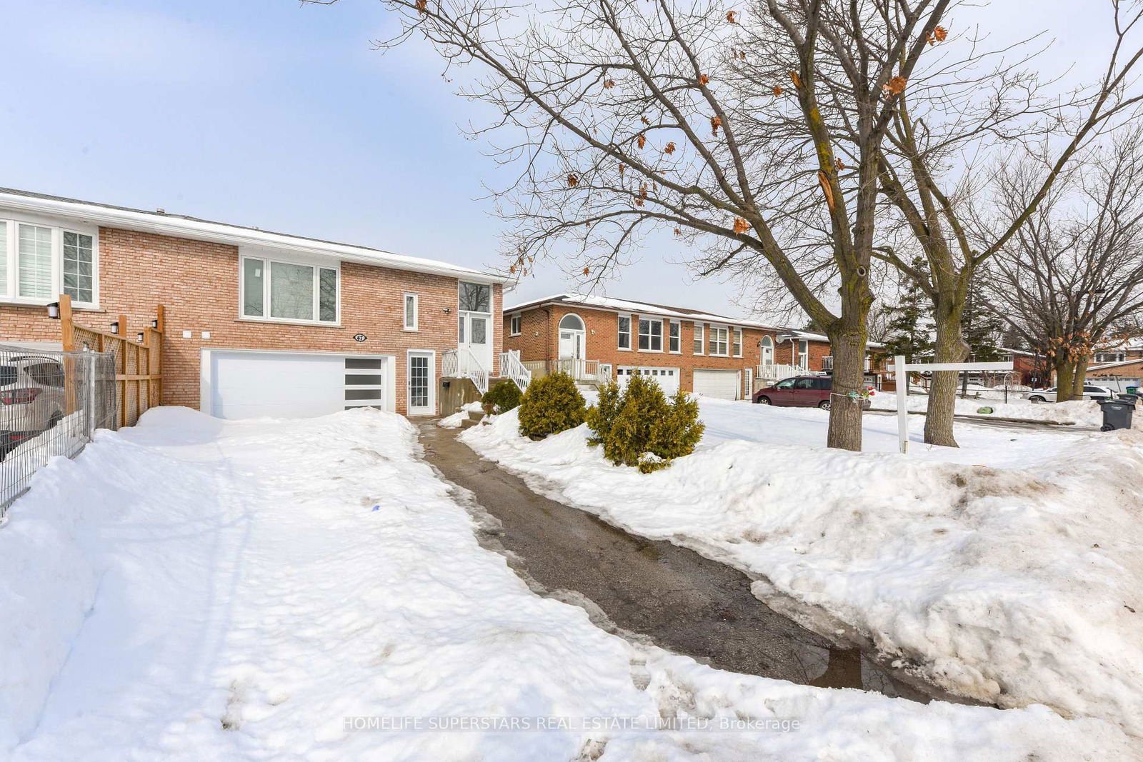 Semi-Detached House for lease at 47 Jade Crescent, Brampton, Northgate, L6S 3G9 - MLS: W11949721