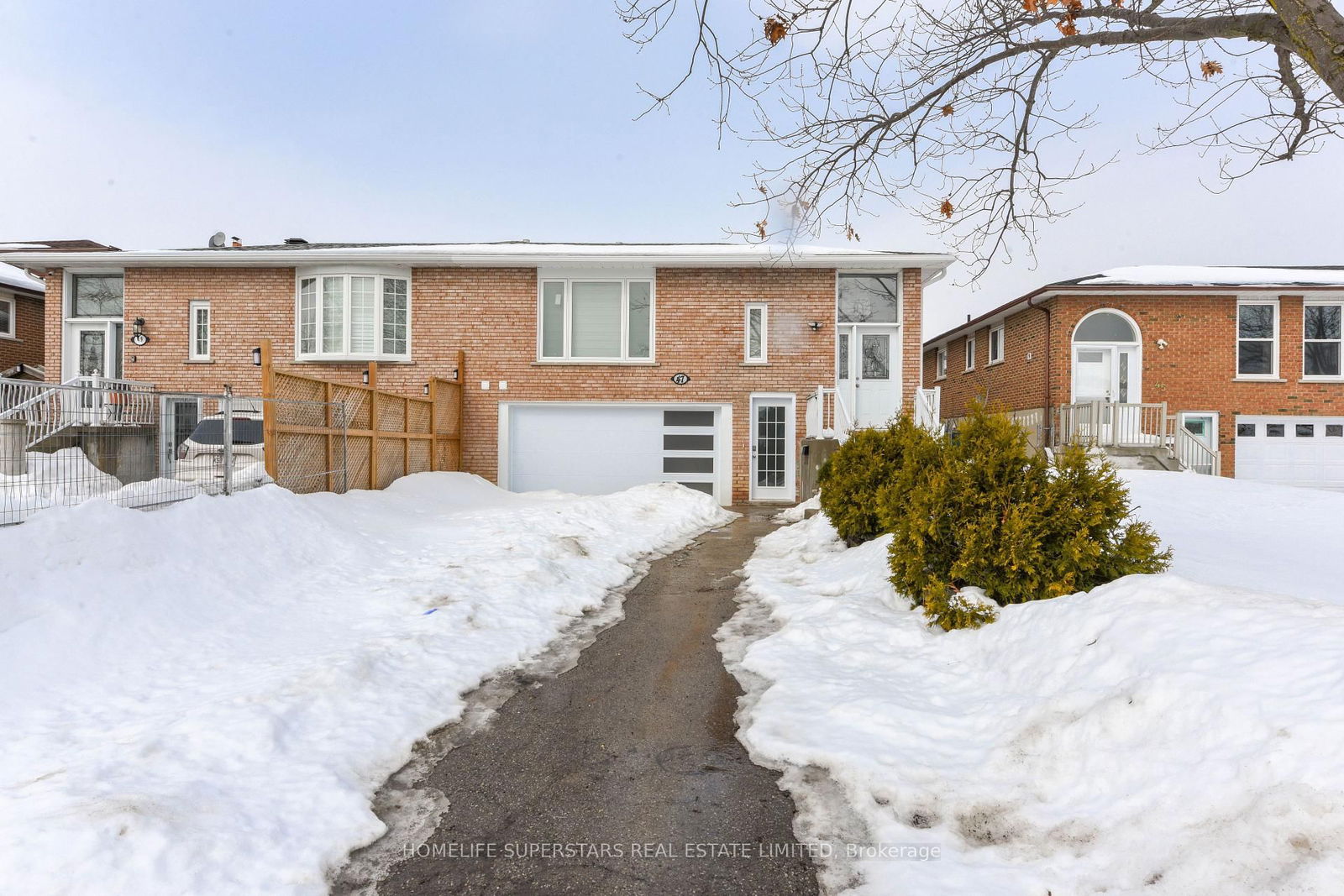 Semi-Detached House for lease at 47 Jade Crescent, Brampton, Northgate, L6S 3G9 - MLS: W11949721