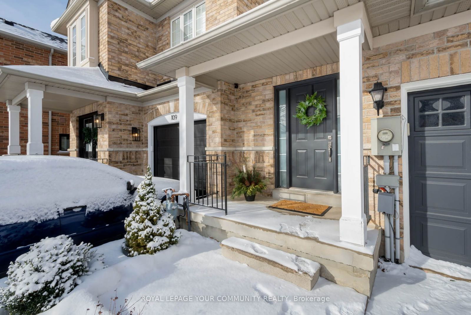 Townhouse for sale at 107 Frank Johnston Road, Caledon, Bolton West, L7E 2L7 - MLS: W11949745