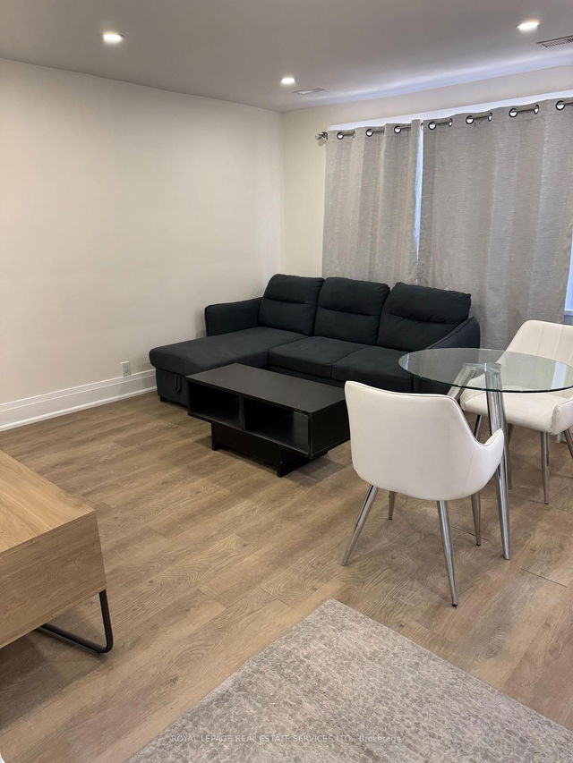 Apt #1 - 283 Lakeshore Road