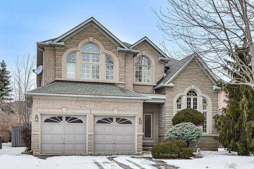 Detached House for sale at 4323 Clubview Drive, Burlington, Rose, L7M 4R3 - MLS: W11949994