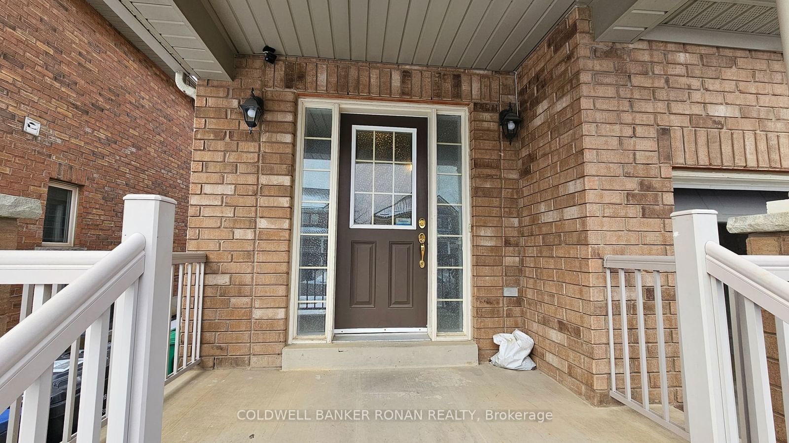 Townhouse leased at 116 Tomabrook Crescent, Brampton, Sandringham-Wellington, L6R 0V5 - MLS: W11950101