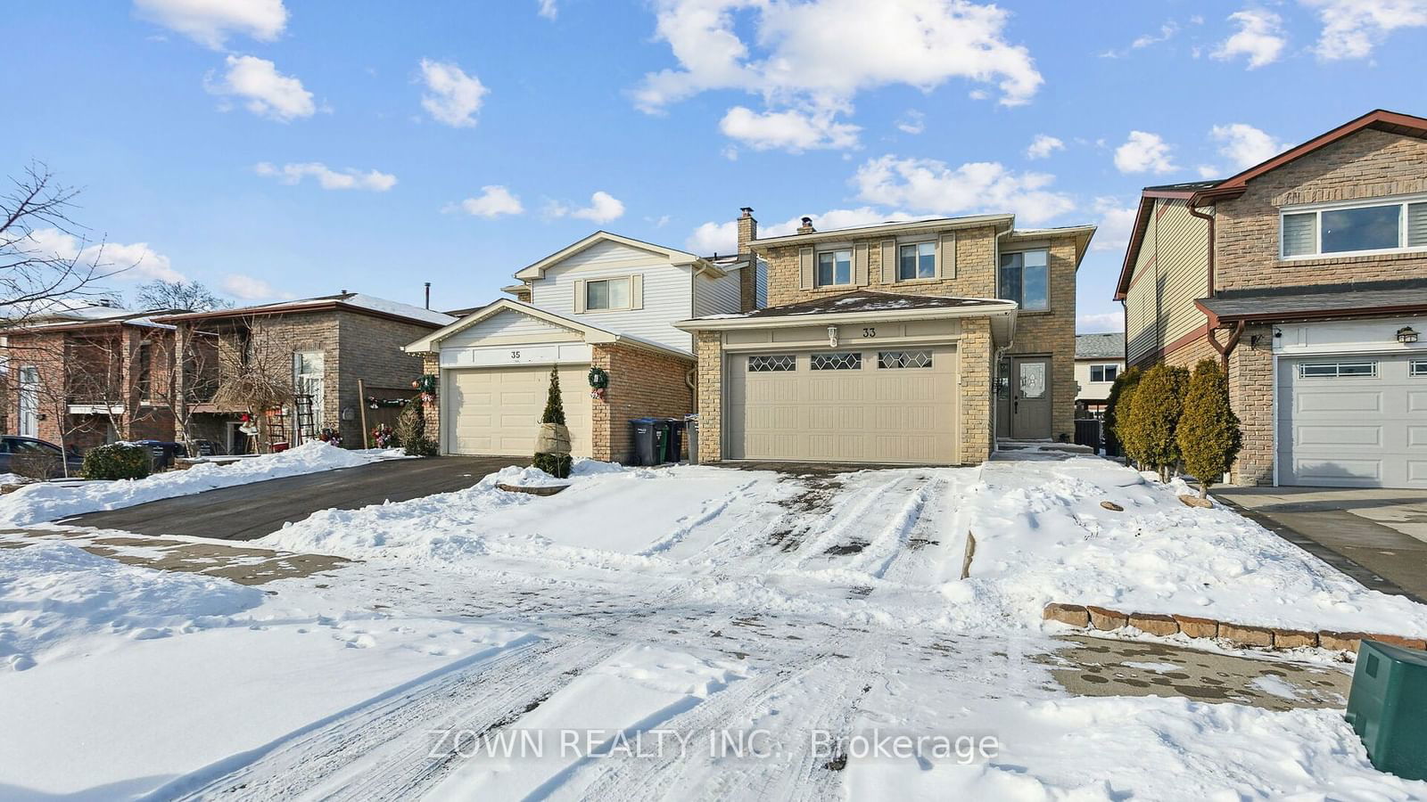 Detached House for sale at 33 Dafoe Crescent, Brampton, Fletcher's West, L6Y 2L1 - MLS: W11950110