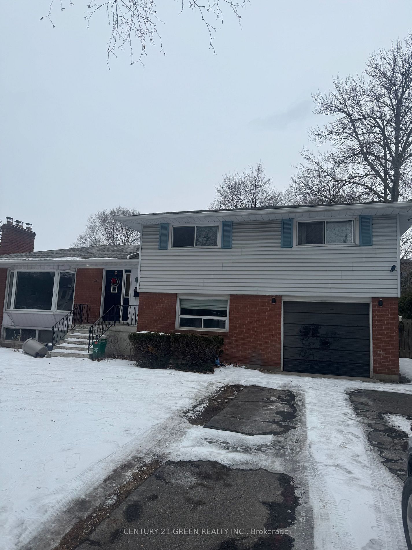 Detached House for lease at 2457 Hixon Street, Oakville, 1001 - BR Bronte, L6L 1V2 - MLS: W11950205