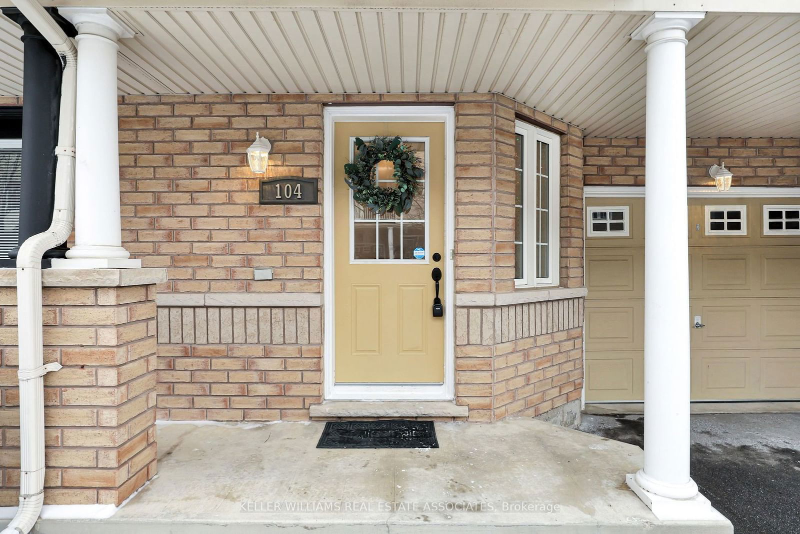 Townhouse for sale at 104-620 Ferguson Drive, Milton, 1023 - BE Beaty, L9T 0M7 - MLS: W11950247