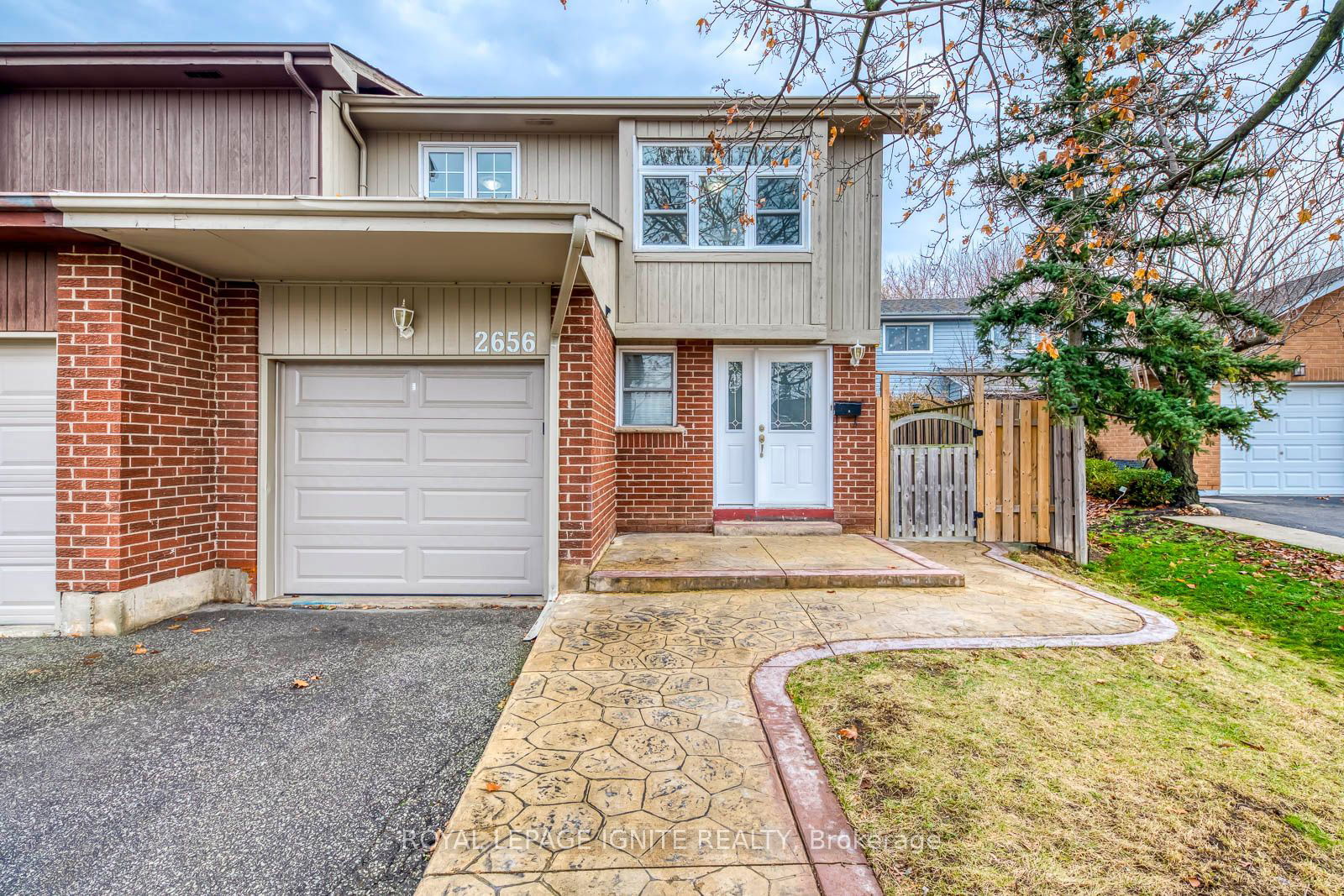 Semi-Detached House sold at 2656 Los Palmas Court, Mississauga, Meadowvale, L5N 2G7 - MLS: W11950265