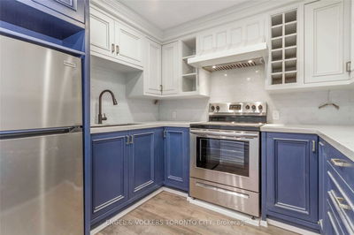 2263 Dundas St, Toronto - Roncesvalles image-0-1