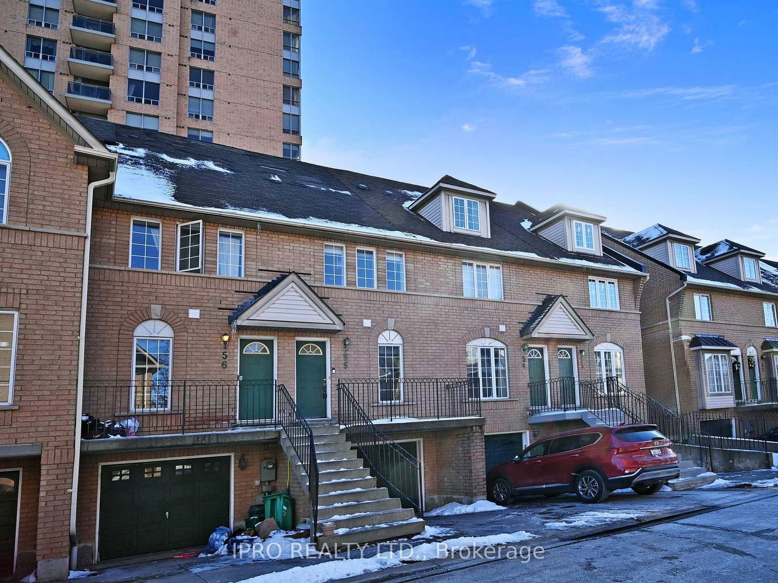 Townhouse for sale at 55-75 Strathaven Drive, Mississauga, Hurontario, L5R 3W1 - MLS: W11950324