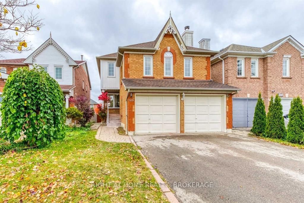 Detached House for lease at 5619 Haddon Hall Road, Mississauga, Central Erin Mills, L5M 5G4 - MLS: W11950375